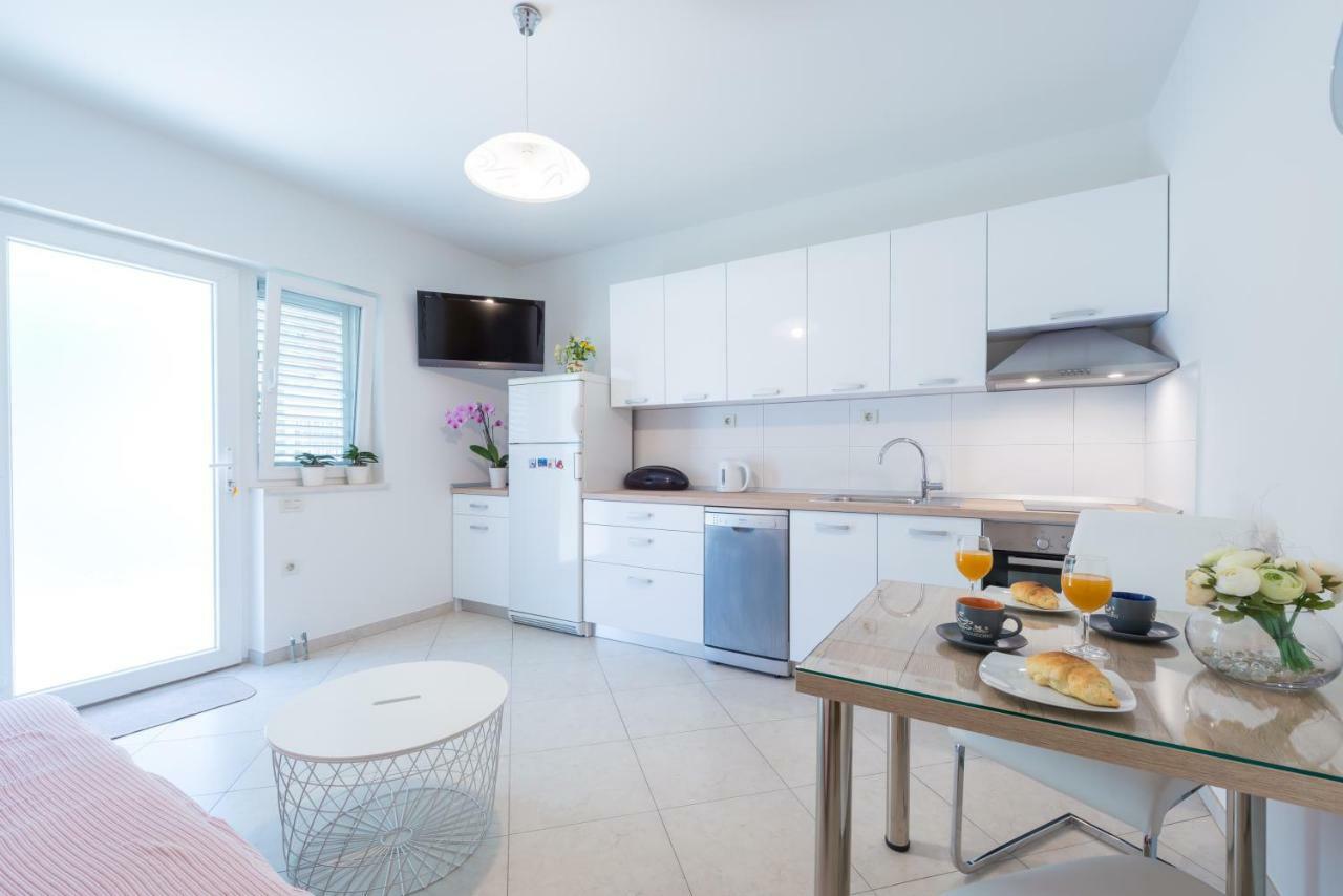Apartamento Apartman Lu Mokošica Exterior foto